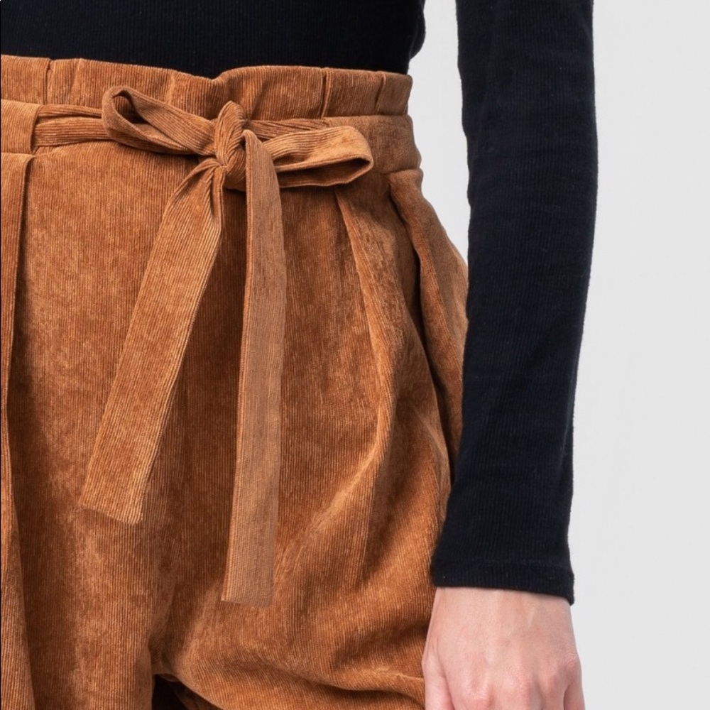 Corduroy net culotte pants in camel Everly